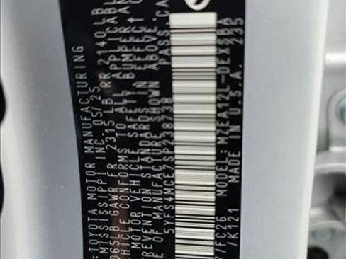 Used 2025 Toyota Corolla SE image 22