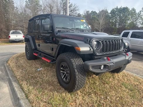 Used 2024 Jeep Wrangler Rubicon w/ XTREMEE 35" Tire Package image 9