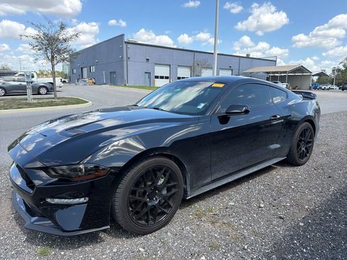 Used 2022 Ford Mustang GT w/ Equipment Group 301A image 9