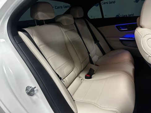 Used 2023 Mercedes-Benz C 300 Sedan image 24