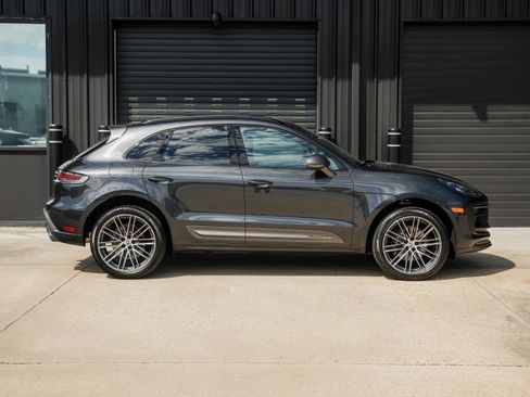 New 2026 Porsche Macan Turbo image 13