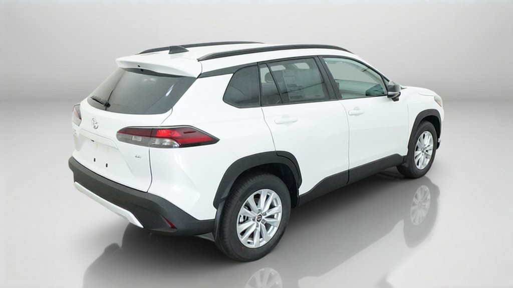 New 2026 Toyota Corolla Cross LE FWD image 12