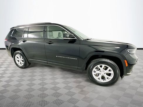Certified 2023 Jeep Grand Cherokee L Limited image 8