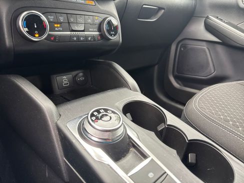 Certified 2024 Ford Escape Active w/ Cold Weather Package FWD image 8
