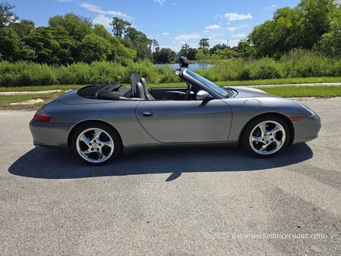 Used 2004 Porsche 911 Carrera image 6