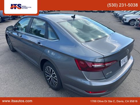 Used 2021 Volkswagen Jetta S w/ Driver Assistance Package FWD image 3