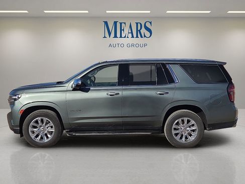 Used 2024 Chevrolet Tahoe Premier image 2