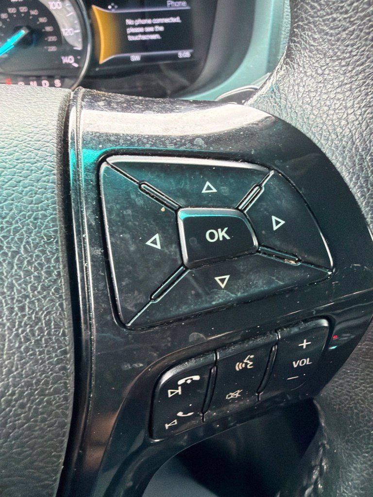 Used 2016 Ford Explorer XLT w/ Equipment Group 202A AWD/4WD image 15