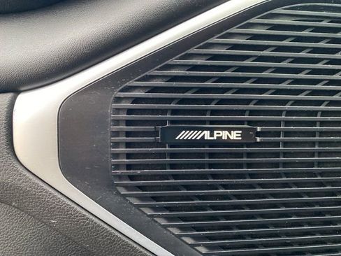 Used 2022 Jeep Wagoneer Series II w/ Premium Group I image 22