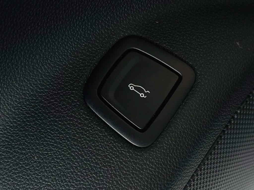 Used 2022 Cadillac CT5 Premium Luxury AWD/4WD image 33