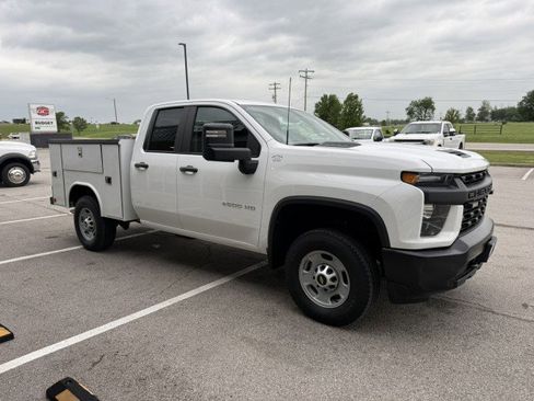 Used 2020 Chevrolet Silverado 2500 W/T w/ WT Fleet Convenience Package image 3
