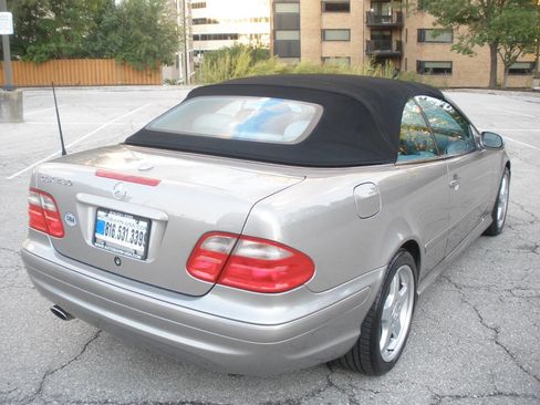 Used 2003 Mercedes-Benz CLK 430 Cabriolet image 14