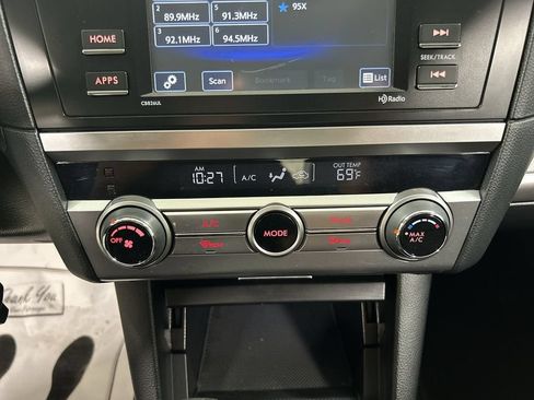 Used 2017 Subaru Legacy 2.5i w/ Alloy Wheel Package AWD/4WD image 16