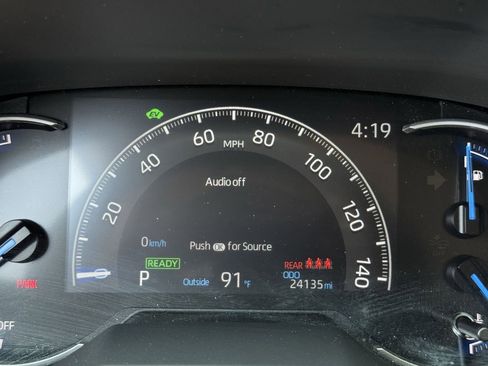 Used 2024 Toyota RAV4 LE AWD/4WD image 13