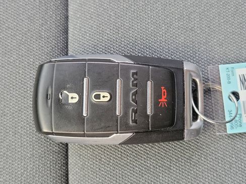 Used 2022 RAM 1500 Big Horn image 32