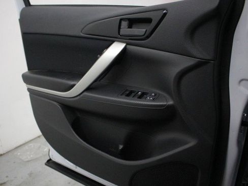 New 2026 Mitsubishi Eclipse Cross ES image 15