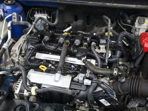 Used 2024 Nissan Kicks S image 8