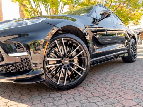 Used 2025 Aston Martin DBX 707 image 53