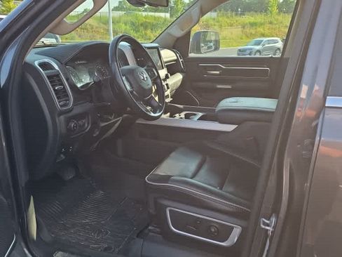 Used 2020 RAM 1500 Laramie AWD/4WD image 5