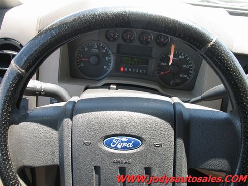 Used 2008 Ford F250 XL AWD/4WD image 10
