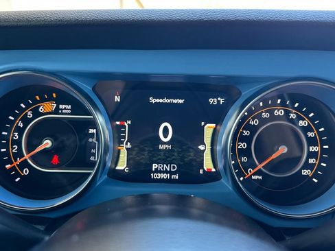 Used 2021 Jeep Wrangler Unlimited Sport image 22