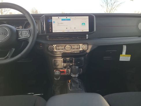 New 2026 Jeep Gladiator Rubicon image 18