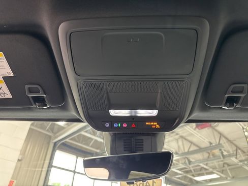 New 2026 Chevrolet Equinox LT w/ Convenience Package II image 15