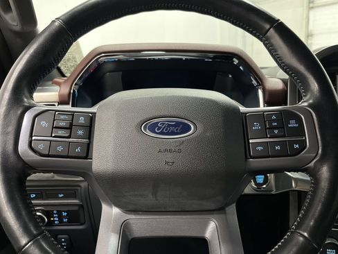 Used 2023 Ford F150 Lariat w/ Equipment Group 502A High image 18