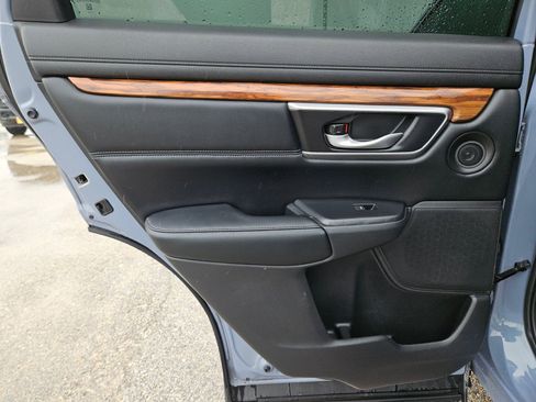 Used 2022 Honda CR-V Touring image 15