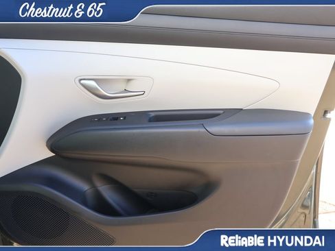 Certified 2025 Hyundai Tucson SEL FWD image 8