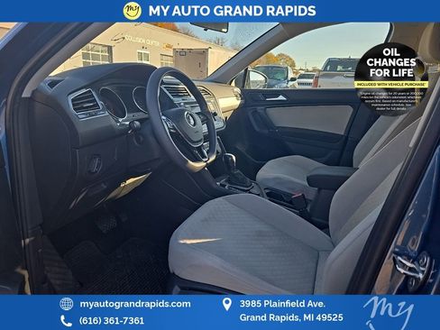 Used 2020 Volkswagen Tiguan S w/ 3rd Row Seat Package image 13