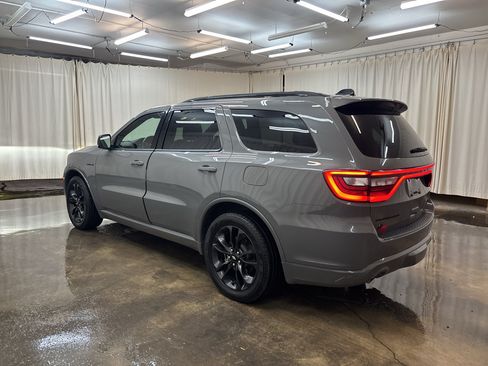 Used 2025 Dodge Durango R/T w/ Blacktop Package AWD/4WD image 10