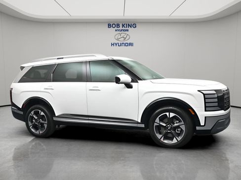 New 2026 Hyundai Palisade Limited FWD image 2