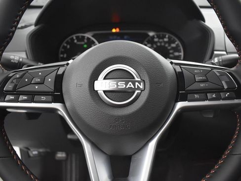 New 2025 Nissan Altima 2.5 SR image 29