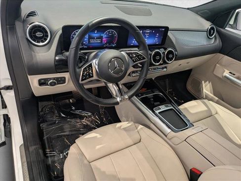 Certified 2025 Mercedes-Benz GLA 250 GLA 250 image 10