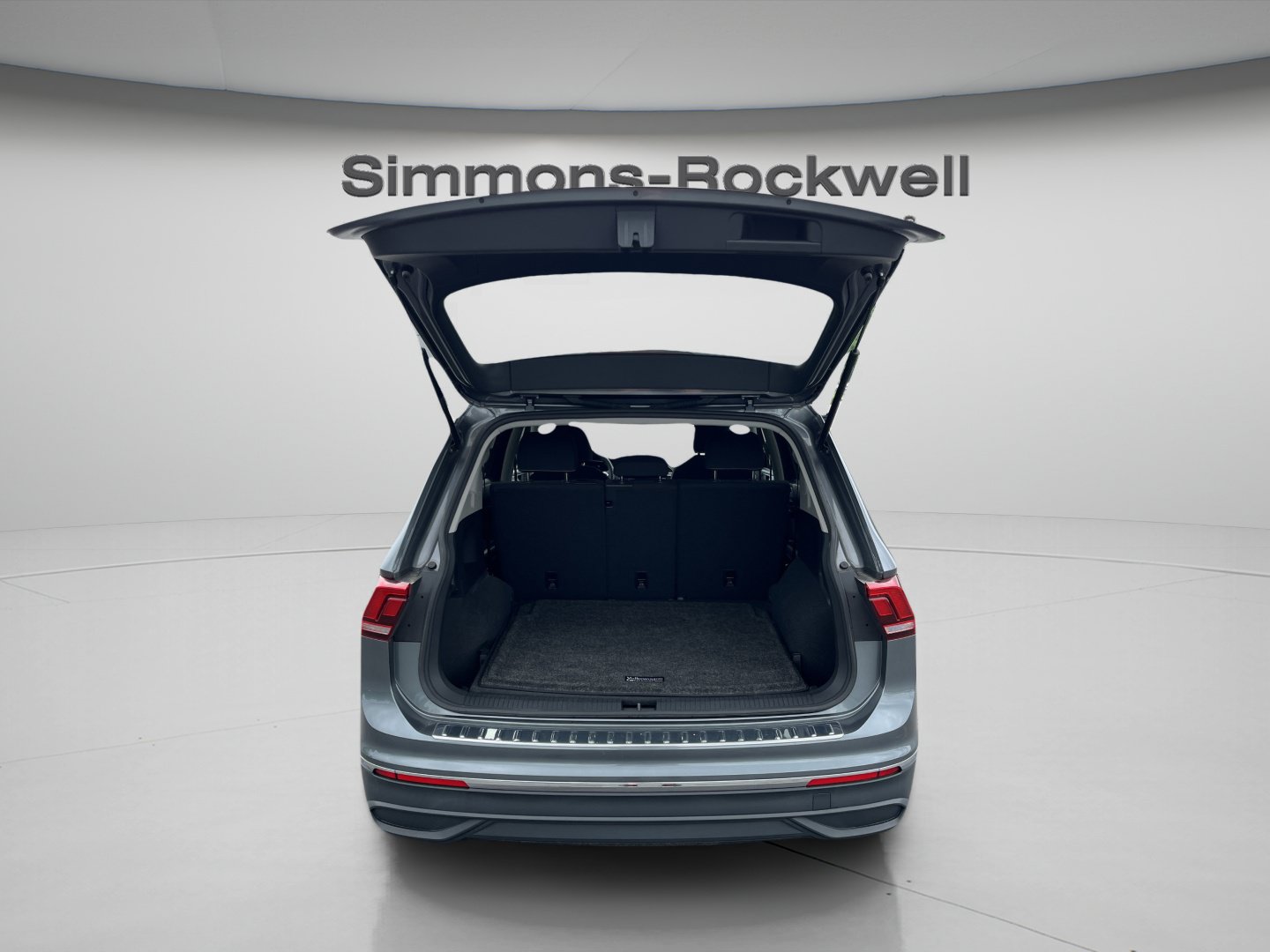 Used 2023 Volkswagen Tiguan S w/ Driver Assistance Package AWD/4WD image 9
