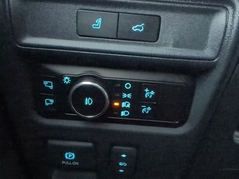 Used 2023 Ford Expedition Timberline image 32