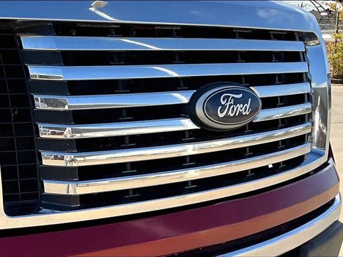 Used 2010 Ford F150 XLT image 25