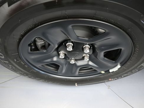 New 2026 Jeep Gladiator Sport image 36