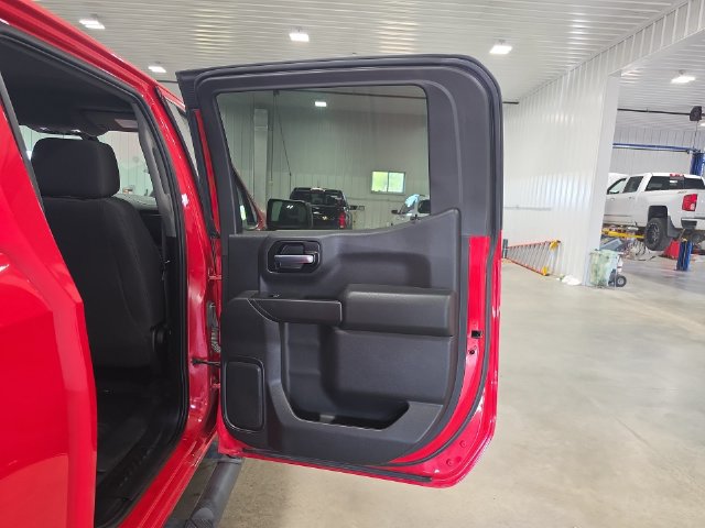 Used 2020 Chevrolet Silverado 1500 Custom Trail Boss w/ Custom Convenience Package AWD/4WD image 28