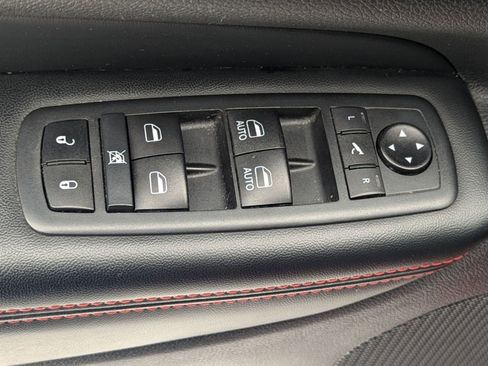 Used 2020 Jeep Grand Cherokee Trailhawk image 21