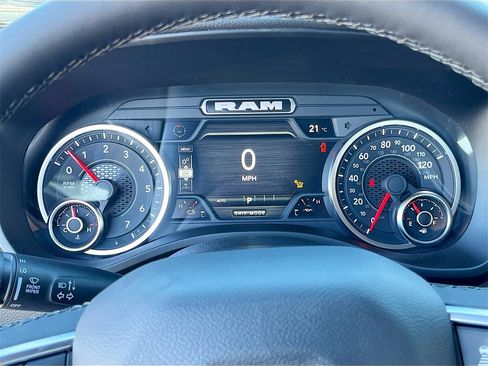 Used 2025 RAM 1500 Lone Star image 12