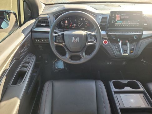 Certified 2025 Honda Odyssey Sport-L image 15