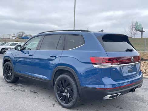 New 2026 Volkswagen Atlas SE FWD image 5