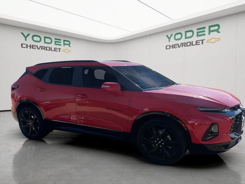 Used 2021 Chevrolet Blazer RS w/ Driver Confidence II Package AWD/4WD image 2