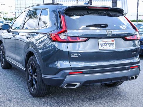 Used 2023 Honda CR-V Sport Touring image 4