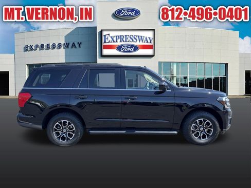 Used 2024 Ford Expedition XLT AWD/4WD image 6