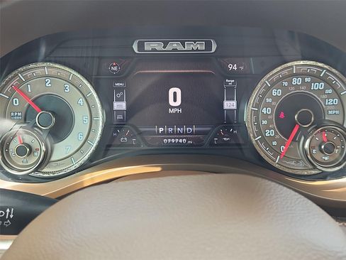 Used 2020 RAM 1500 Limited RWD image 12