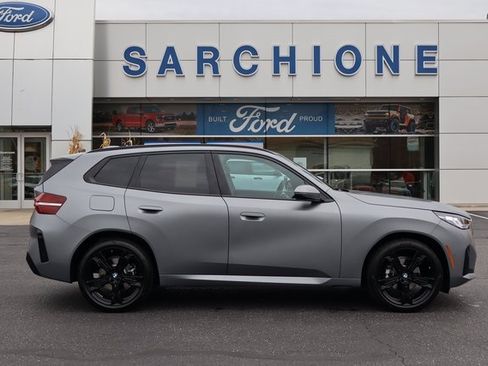 Used 2025 BMW X3 xDrive30i w/ Premium Package image 2