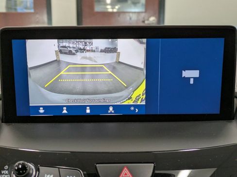 Used 2025 Acura RDX A-Spec image 13